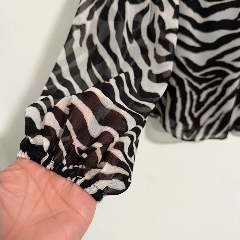 White House Black Market Zebra Print Lace-Up Blouse, Size Small - Picture 4 of 12